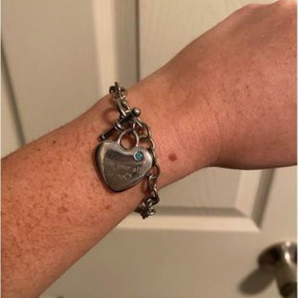 Bracelet - Picture 1 of 1